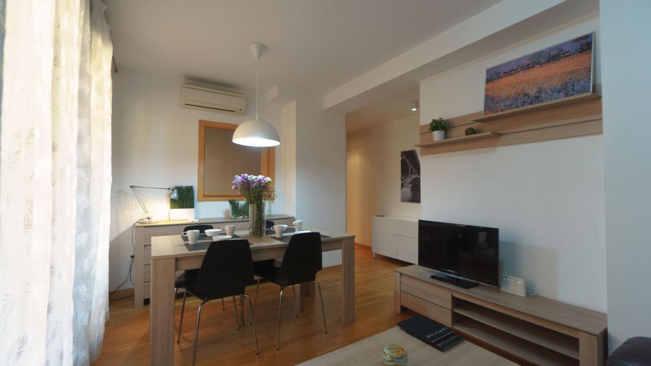 Rentalsevilla Coqueto Apartamento Con Terraza Privada Εξωτερικό φωτογραφία