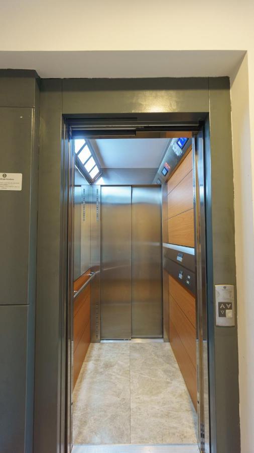 Rentalsevilla Coqueto Apartamento Con Terraza Privada Εξωτερικό φωτογραφία